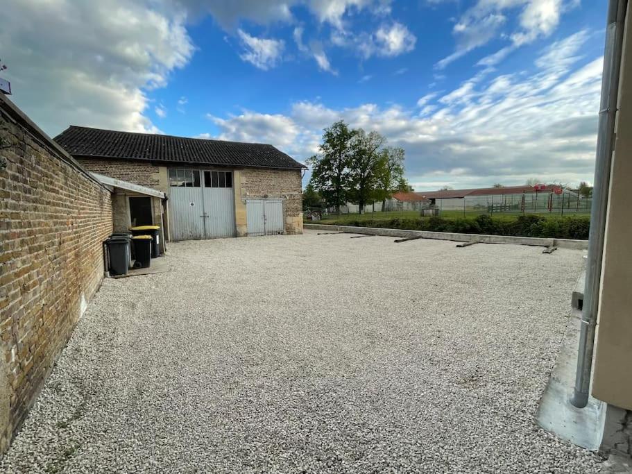 L'Azur Dore, Studio Pour 2 Voyageurs Isles-sur-Suippe エクステリア 写真