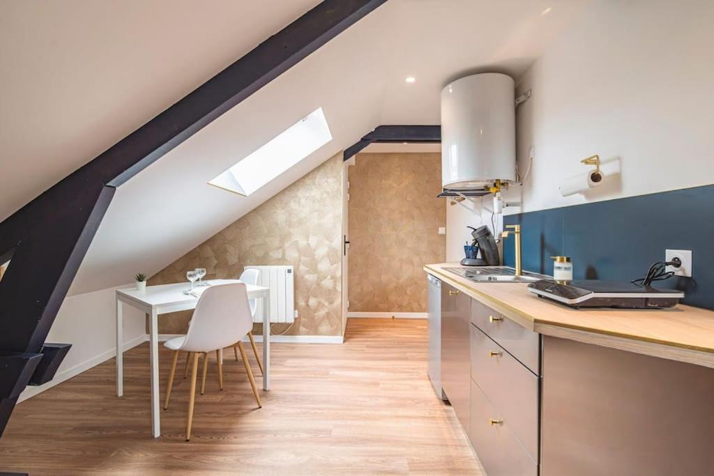 L'Azur Dore, Studio Pour 2 Voyageurs Isles-sur-Suippe エクステリア 写真
